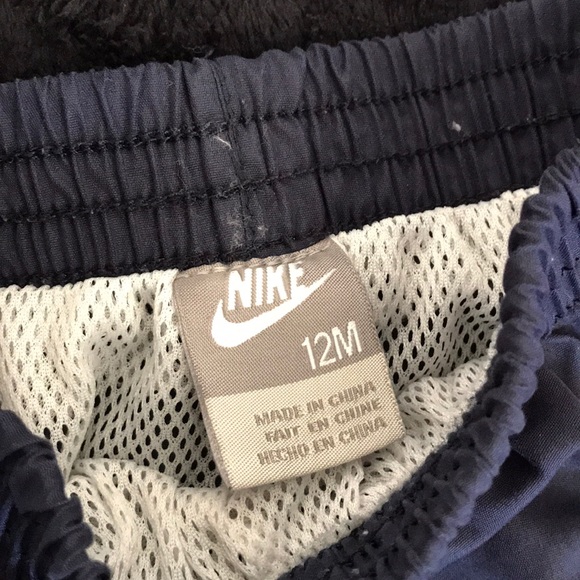 Babys Nike Tracksuit Set - Picture 8 of 8